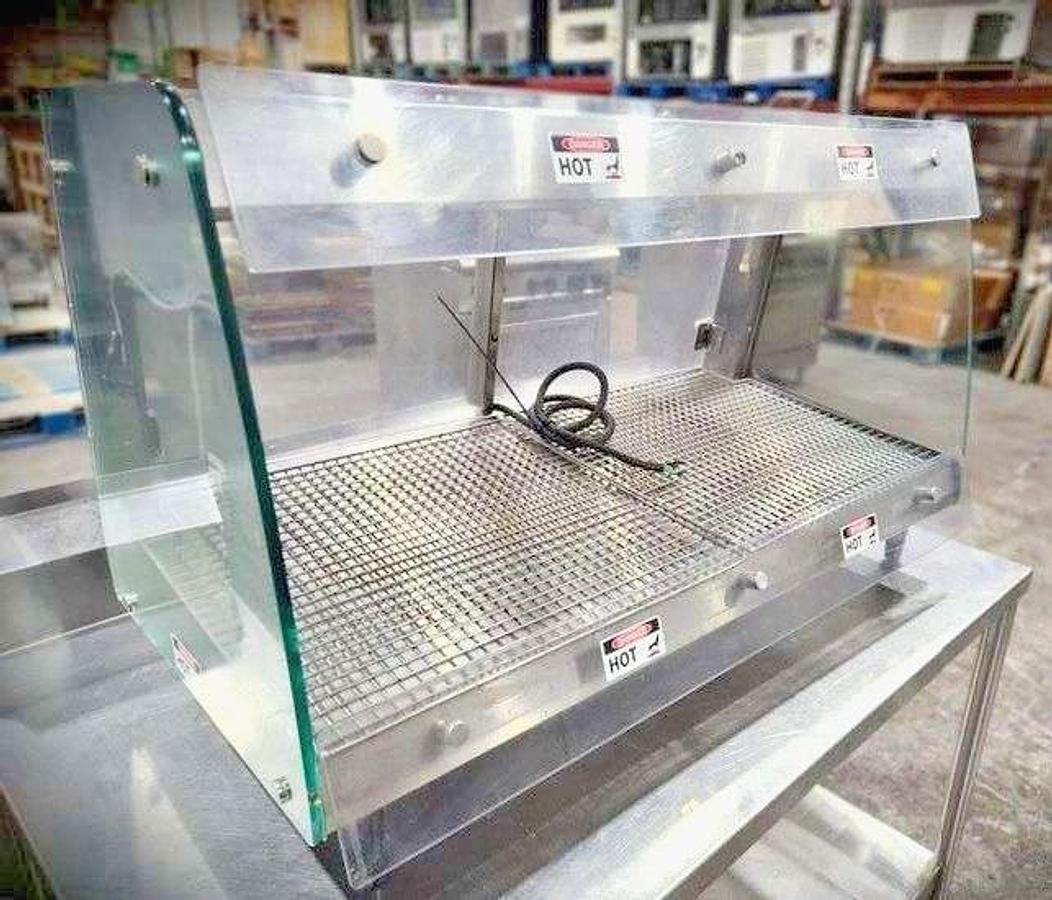 Used Structural Concepts CG3921WD 39" Countertop Self-Service Heated Display