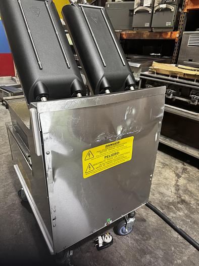 Used 2023 Taylor Model L852 Crown Series Two Platen Electric Double-Sided Clamshell Grill