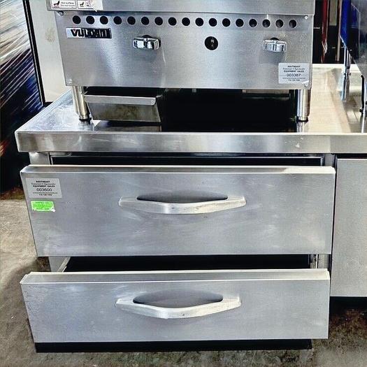 Used Beverage-Air WTRCS52HC-60 2 Drawer 60" Refrigerated Chef Base with 8" Overhang