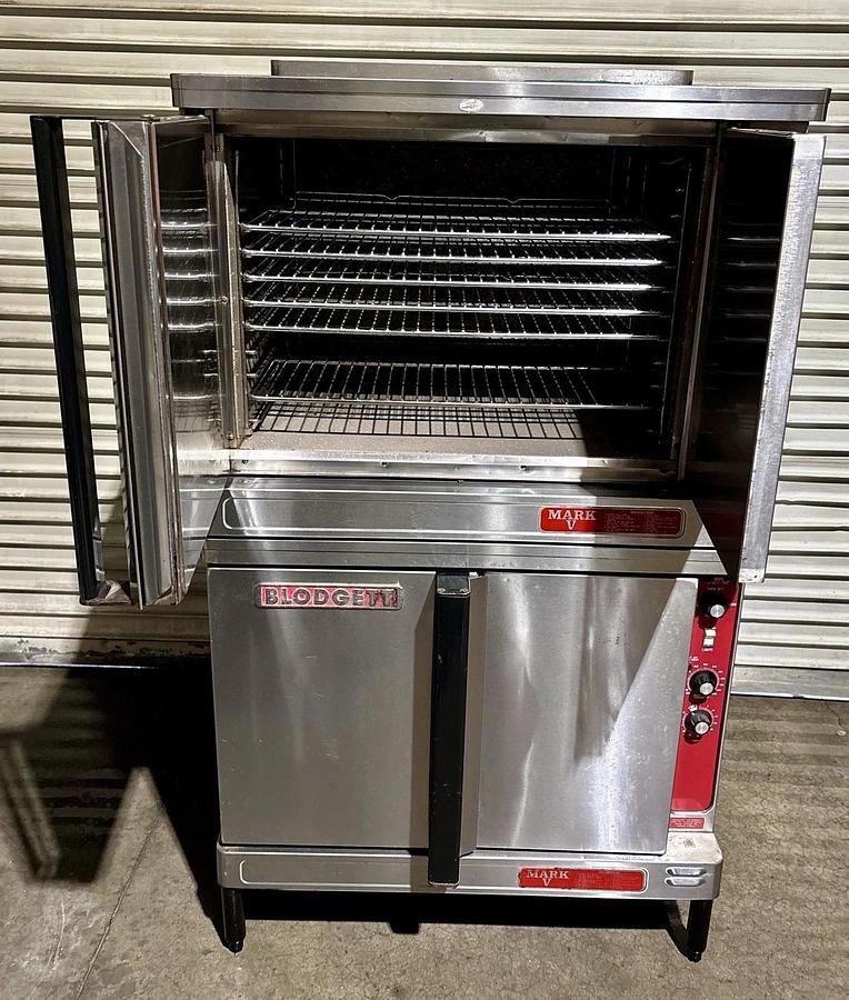 Used Blodgett Mark V-111 Elect Double Deck Full Size Convection Ovens 208V, 1 or 3Ph