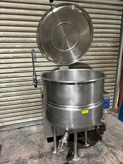 Used Cleveland KGL-40 PROPANE 40 Gallon Stationary 2/3 Steam Jacketed Kettle w/ Faucet