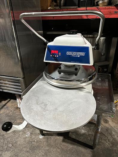 Used 2018 DoughPro Proluxe Manual Heavy Duty 18" Pizza Dough Press Model # DP1100A
