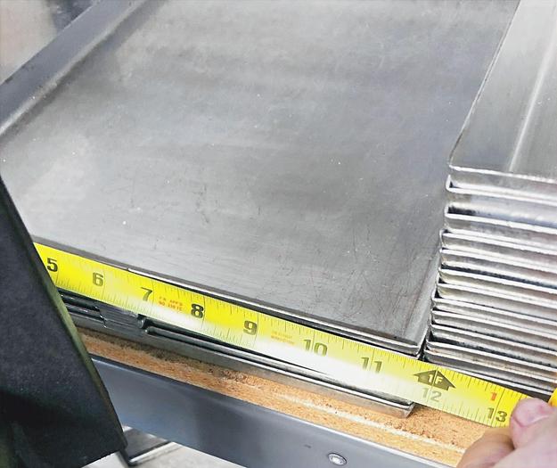 Used Hubert® S/S Seafood, Meat, Deli Pan - 20"L x 12"W x 1"D