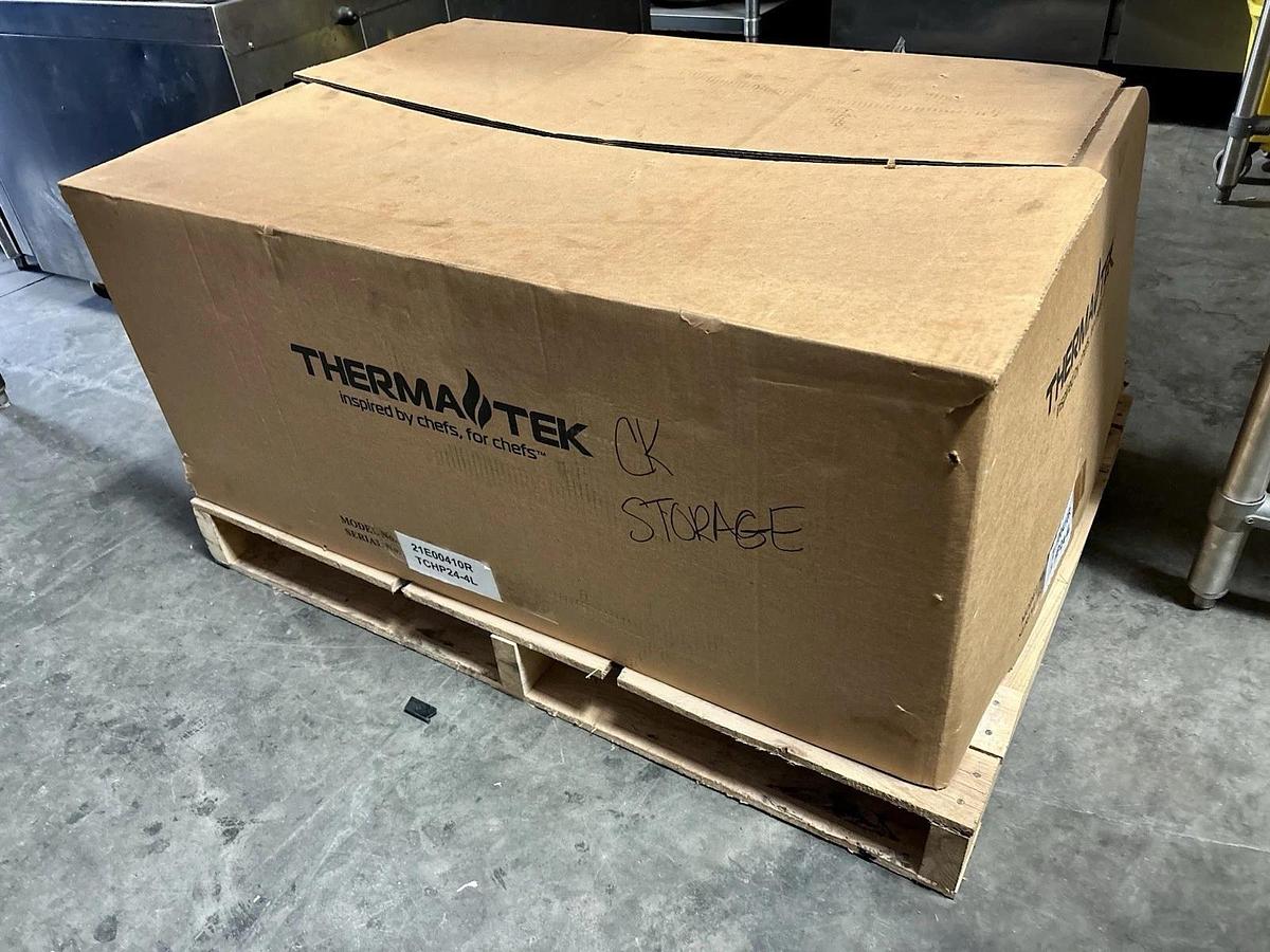 Therma-Tek TCHP24-4L 24-inch 4-Burner Countertop Gas Hot Plate - LP Propane - NEW