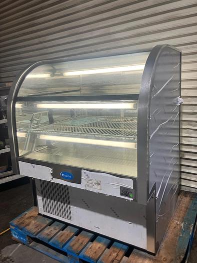 New Randell 37" Self Contained Dual Temp Curved Glass Deli/Bakery Display Case