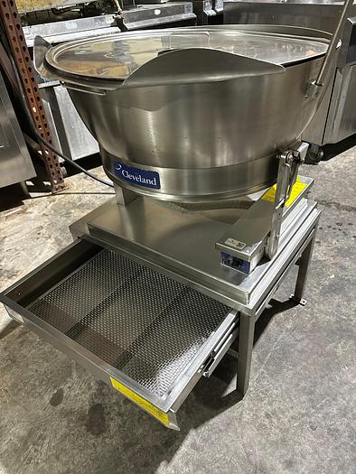 Used Cleveland SET-15 15 Gallon Electric Tilt Skillet with Stand - 208V, 3 Phase - A+