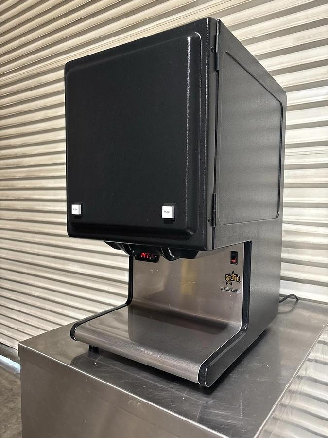 Used Star HPDE2P 12 lb All Purpose Heated Peristaltic Dual Dispenser Chili Cheese