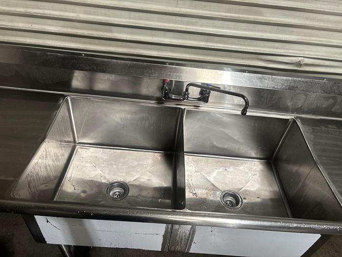 Used Advance Tabco 96" 2-Compartment Sink w/ Faucet and 2 Drain Boards