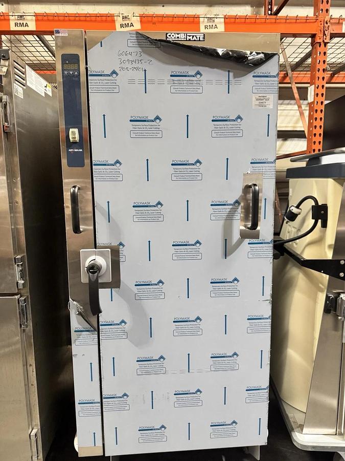 Alto-Shaam 20-20MW CombiMate Heated Roll-In Holding Cabinet - 208/240V, 1 Phase