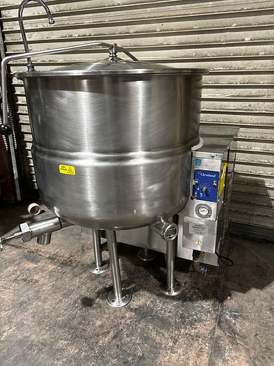 Used Cleveland KGL-40 PROPANE 40 Gallon Stationary 2/3 Steam Jacketed Kettle w/ Faucet