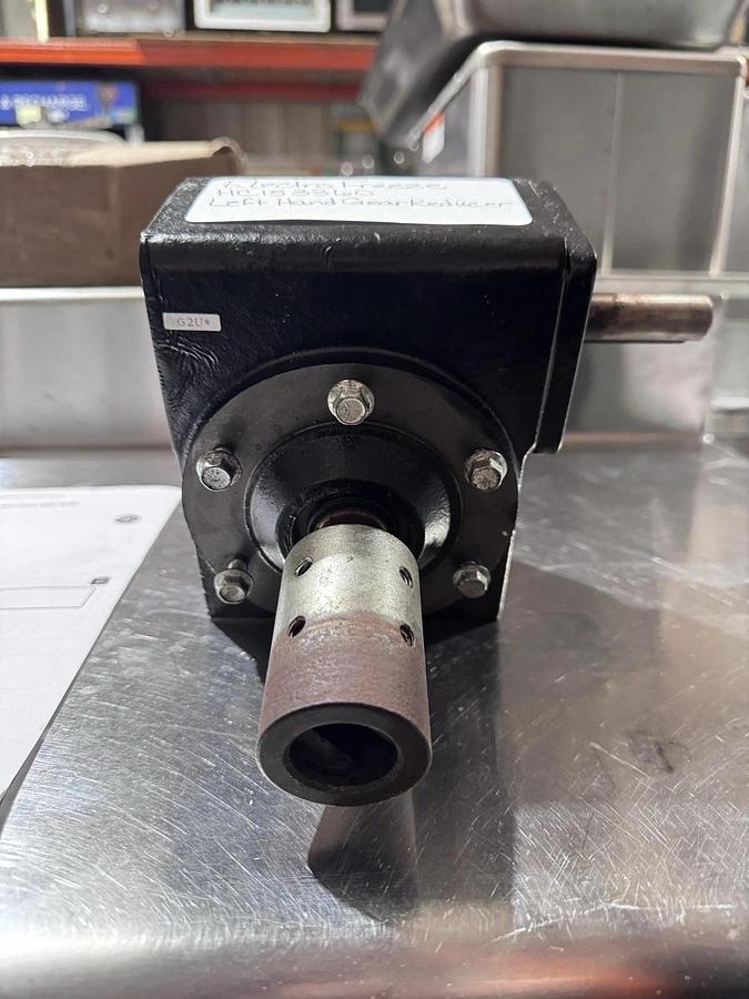 Used Electro Freeze - WINSMITH HC153361 Gear Reducer, Right Hand W/Coupling HC111780