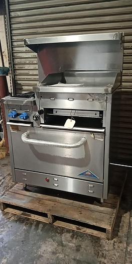 Used NEW* Comstock-Castle 36" Range, 2 Burners, 24" Griddle, Cheese Melter, and Oven