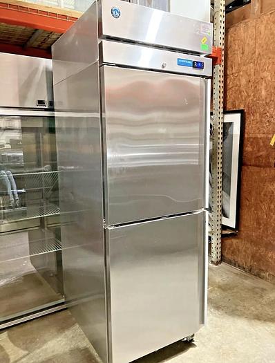 Used Hoshizaki R1A-HS Steelheart 27 1/2" One Section Reach In Refrigerator