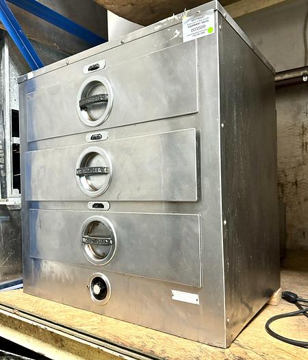 Used Toastmaster Three Drawer Electric Hot Food Server Warmer Freestanding Unit