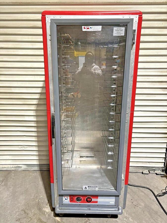 Used Metro C539-HFC-U C5 Full-Size Insulated Holding Cabinet w/Clear Door and Casters