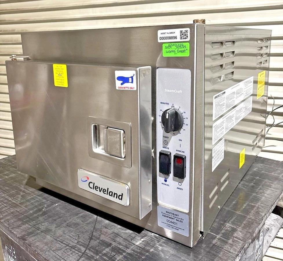 Used Cleveland 21CET8 SteamCraft Ultra 3 Pan Electric Countertop Steamer - 240V, 1 Ph