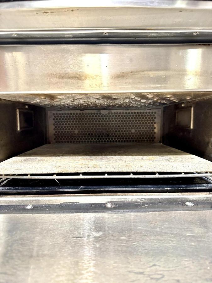 Used 2019 TurboChef Bullet Rapid Cook Ventless Oven, Stores 256 Recipes, 208/240, 1Ph