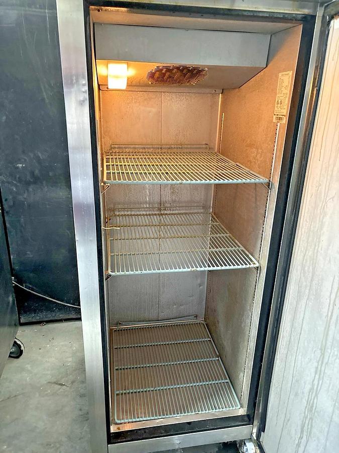 Used Dukers D28AF 27" One Door Reach-In Solid SS Freezer, 115 V