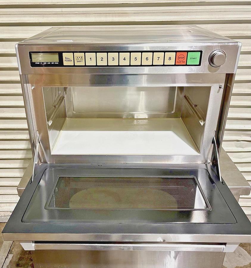Used Panasonic Pro 2 Sonic Steamer Microwave | NE-3280 3200 Watt 208/240 1 Ph.