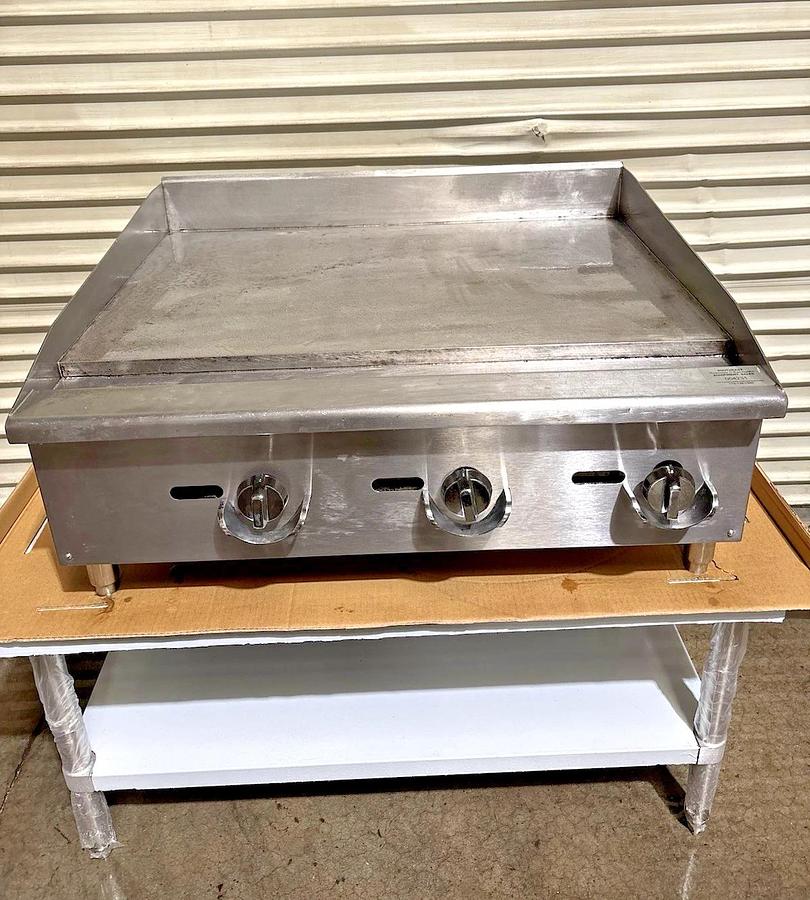 Used Vollrath 936GGM Cayenne 36" Heavy Duty Griddle with Manual Controls, 90,000 BTU