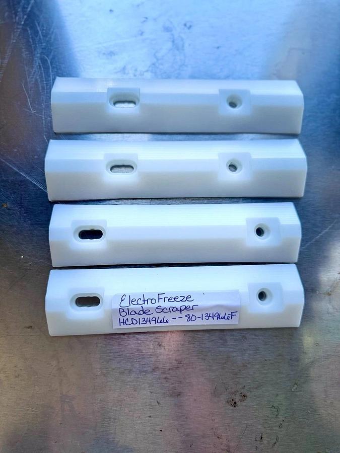 Used Electro Freeze HCD134966 Scrappers (Set of 4)