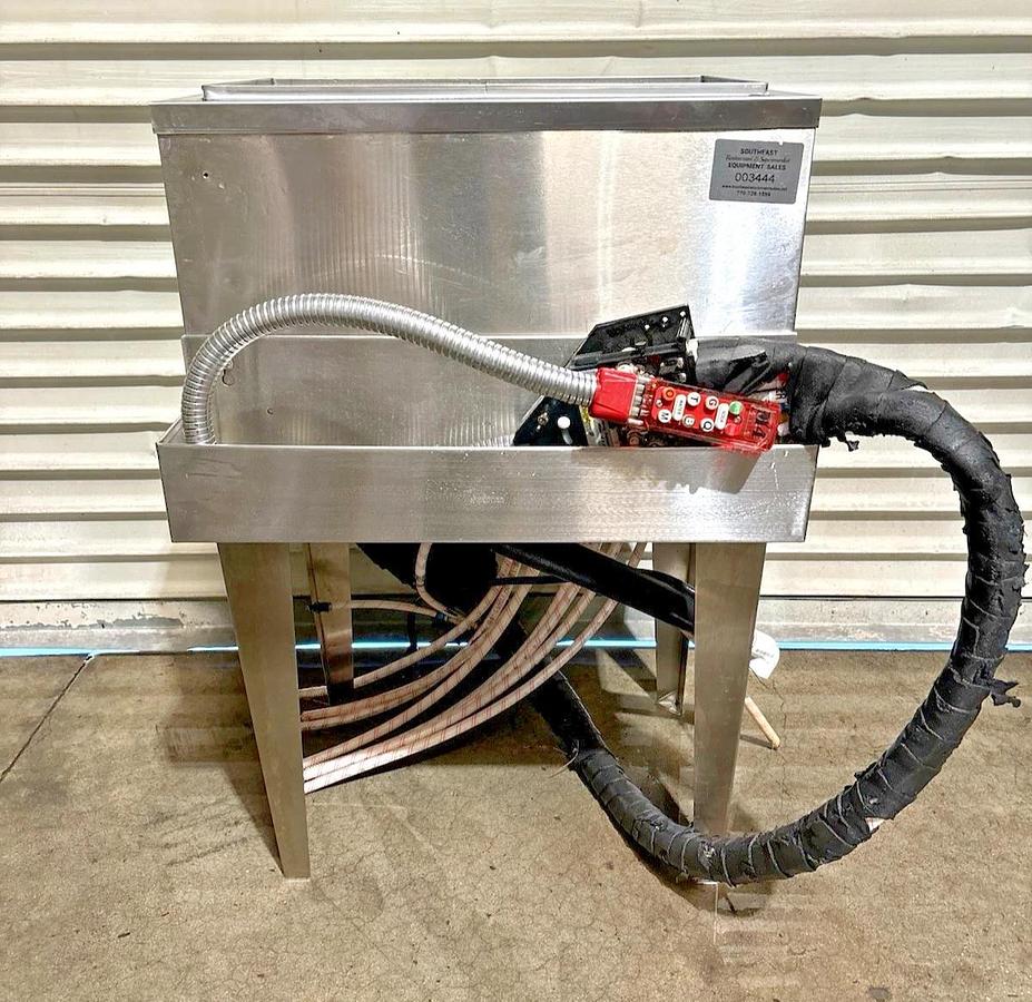 Used Ice Well 15" x 22" w/ 8 Circuit, Post Mix Cold Plate, Soda Gun, and Speed Rail