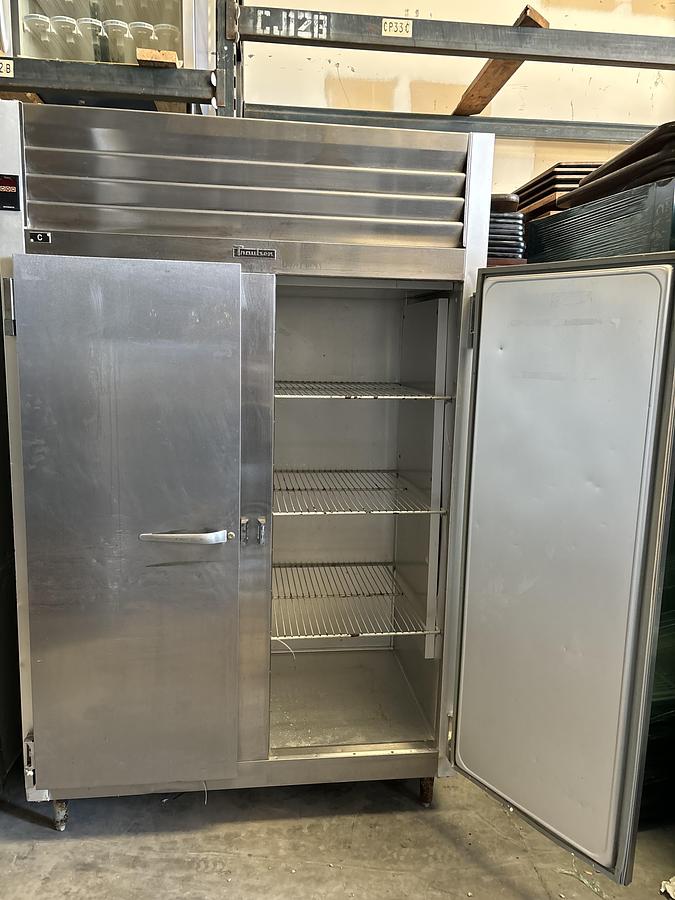 Used Traulsen G20010 - 52" Reach-In Refrigerator