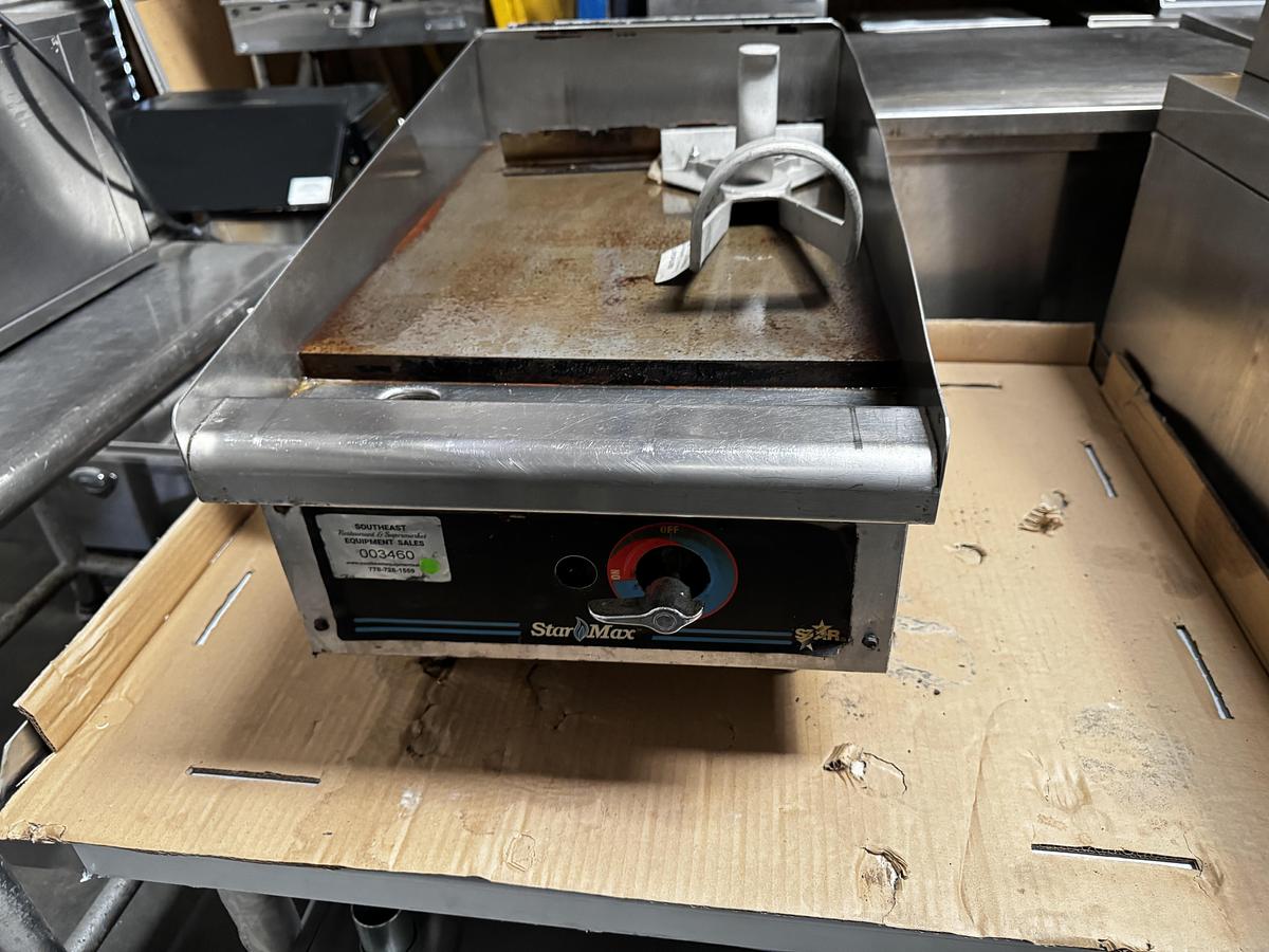 Used Star 615TF 15" Gas Griddle, Thermostatic Controls - 1" Steel Plate, Convertible