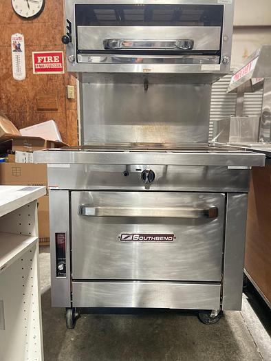 Used Southbend Commercial Range, 36” w/ Graduated Hot Top and Standard Oven – 107,000