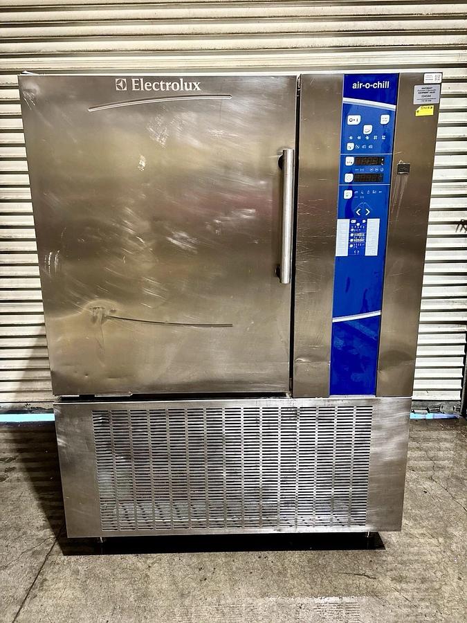 Used Electrolux 10-Pan Air-O-Chill Blast Chiller/Shock Freezer, M#726343, 208V, 3Ph