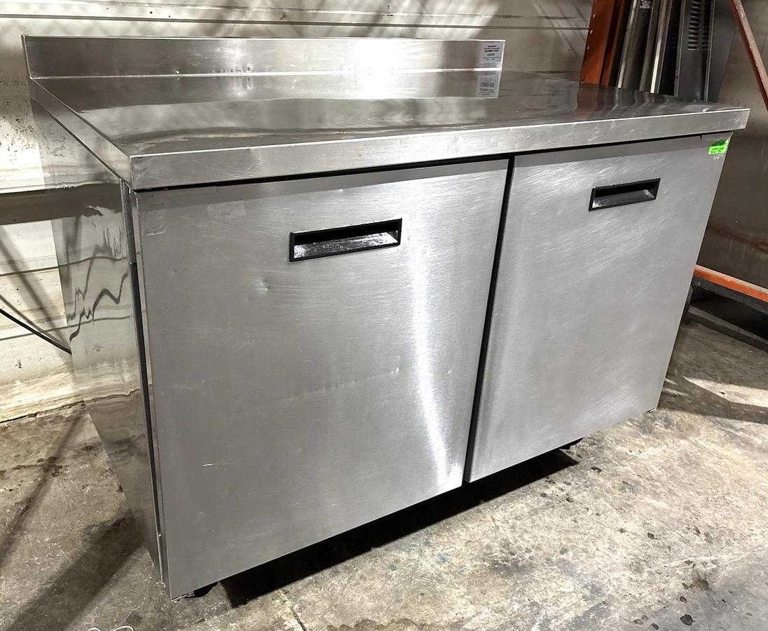 Used Randell 9302-7 Undercounter Worktop Refrigerator Cooler w/ Backsplash, Casters