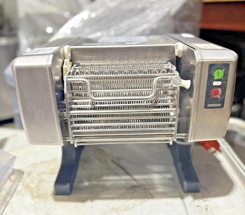 Used Bizerba S111 Electric Meat Processor Tenderizer Cuber Strip Steak Machine – 120v