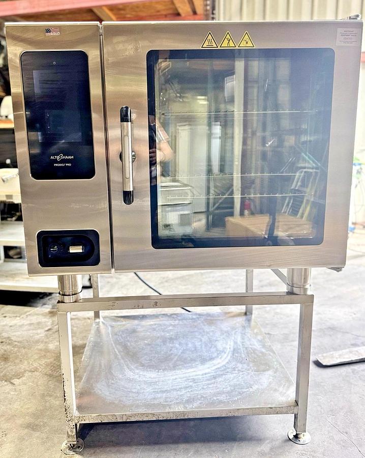 Used 2024' Alto Shaam CTP7-20E Prodigi Elec. 7 Pan Full-Size Combi Oven w/ Stand
