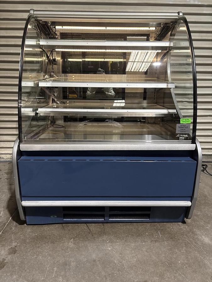 Used Structural Concepts HV38R Curved Glass Refrigerated Lighted Bakery Display Case