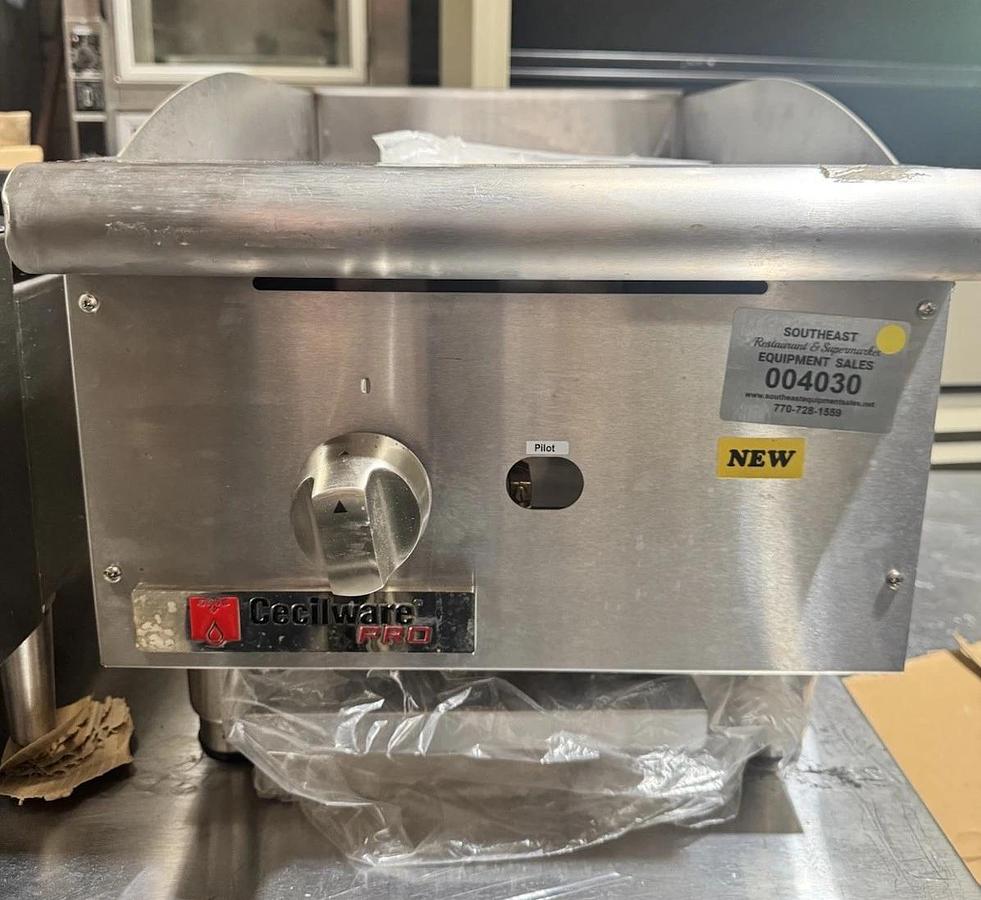 Used Cecilware® Pro GCP15 15" Gas Griddle w/ Manual Controls, 1” Steel Plate, 30k BTU "ON SALE" 