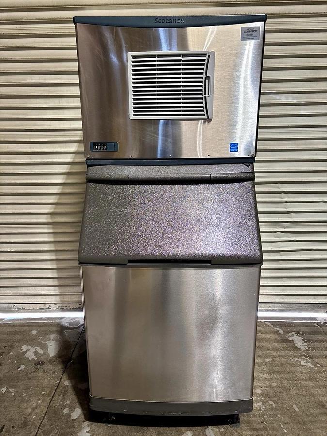 Used Scotsman C0330MA-1 30" Prodigy Plus Air-Cooled Cube Ice Machine, 400 lbs/Day