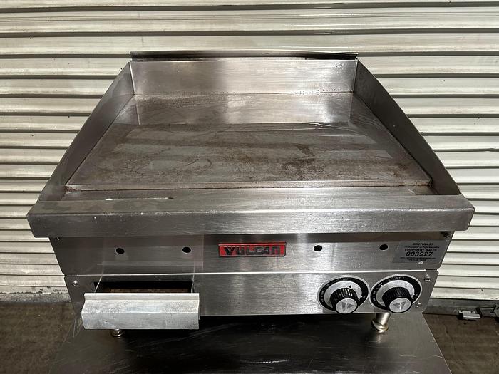 Used Vulcan 24" Countertop Natural Gas Griddle with Thermostatic Controls, 54,000 BTU