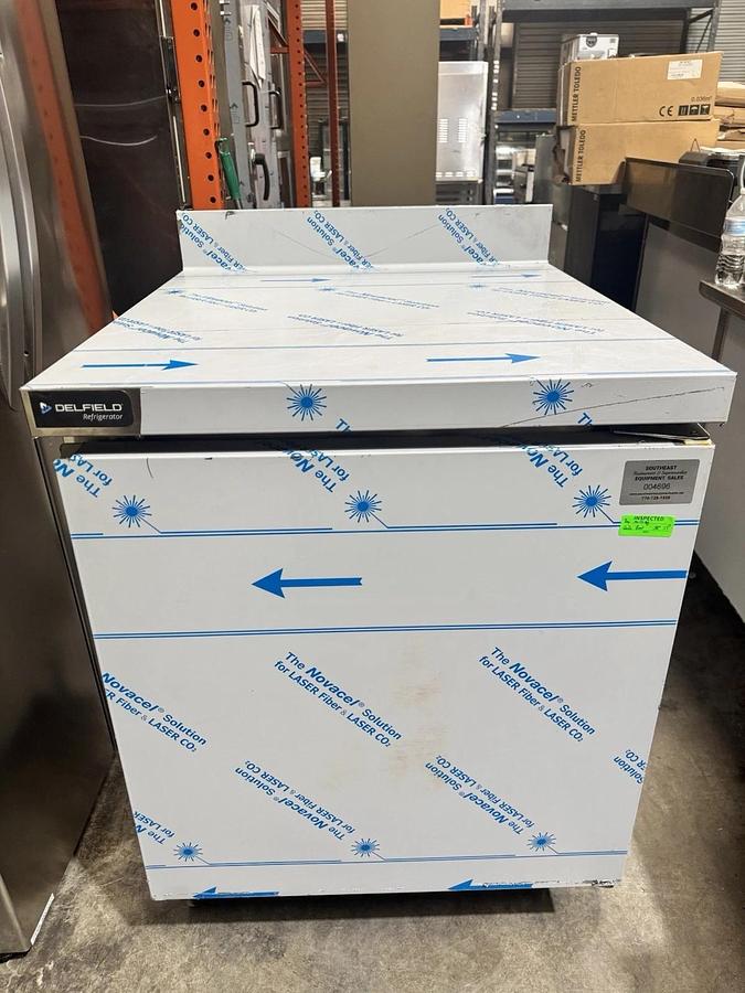 Delfield GUR27BP-S 27" Self-Contained Compact Work Top Refrigerator, 1 Section, 115V
