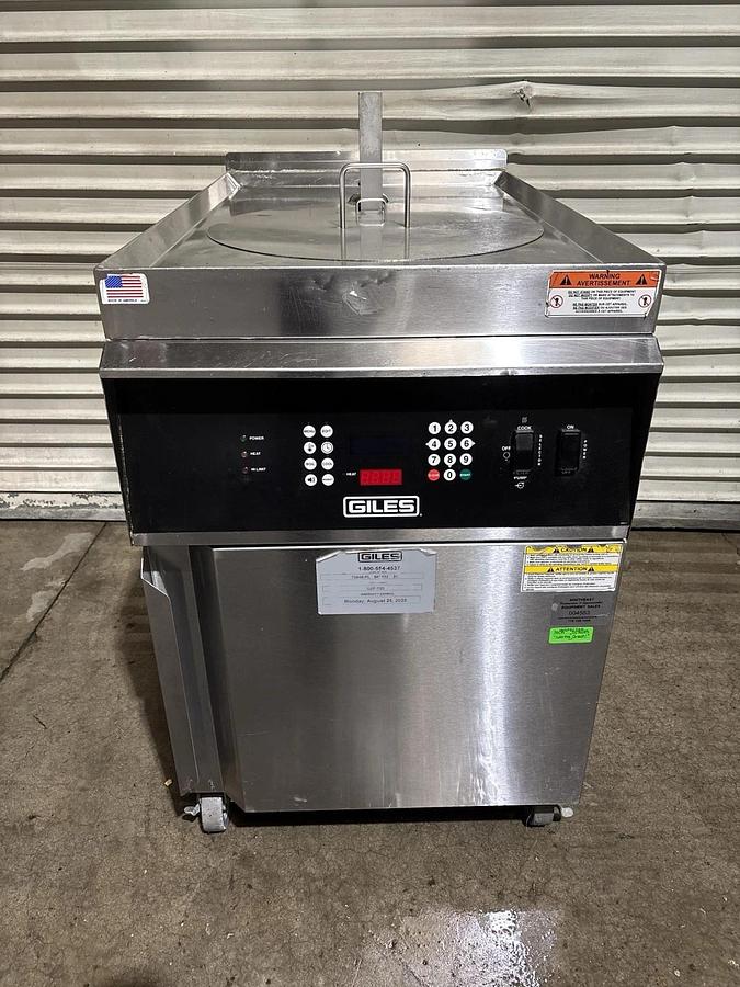 Used 2022' Giles GEF-720 Electric Fryer, 75 lb. w/ Basket Lift & Filtration System!