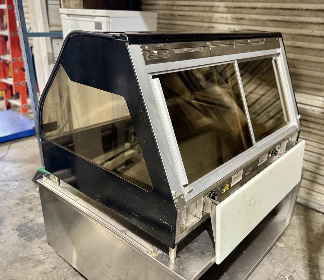 Used Alto Shaam Countertop ED2-48 Full Service Heated Deli Case, Chicken Display Case