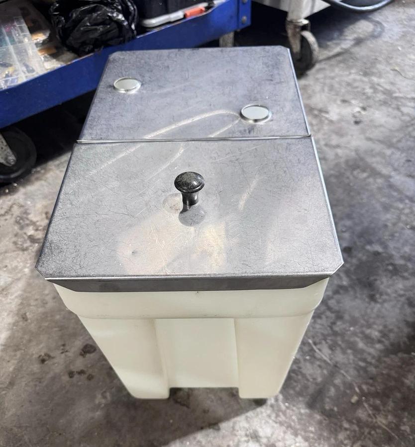 Used 2 Electro Freeze Mix Tanks HC196255 and Front & Back Lids HC119995, HC140445