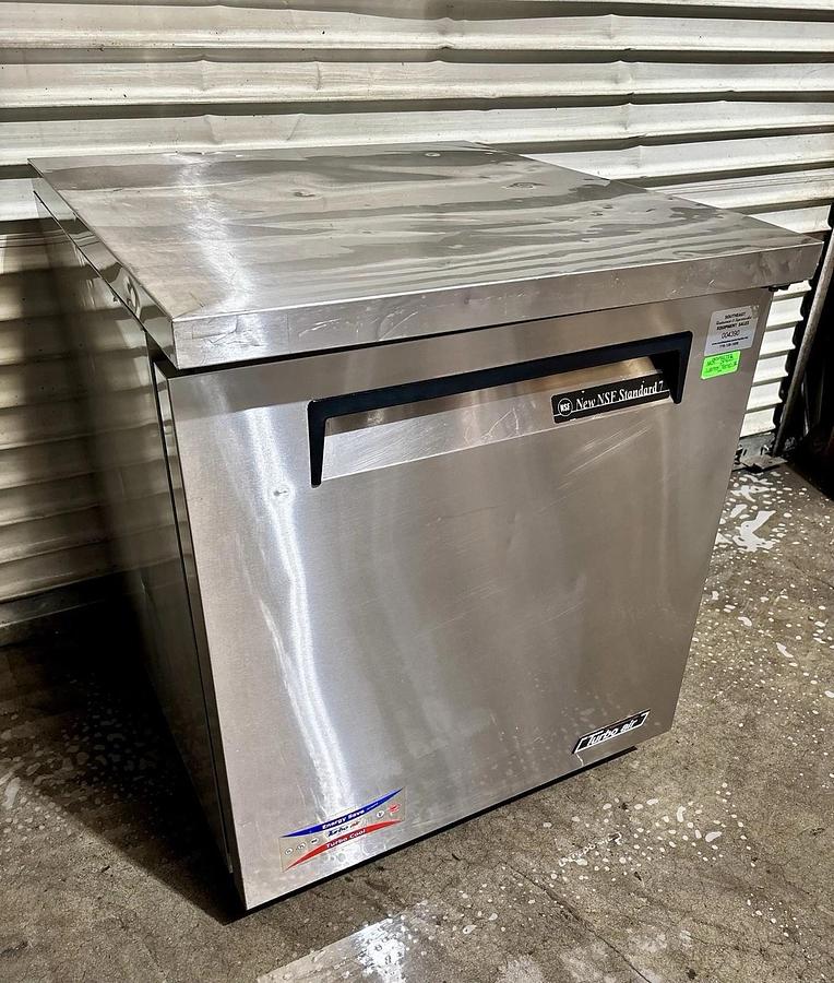 Used Turbo Air TUR-28SD 28" S/S Under Counter Refrigerator ~ Great Condition