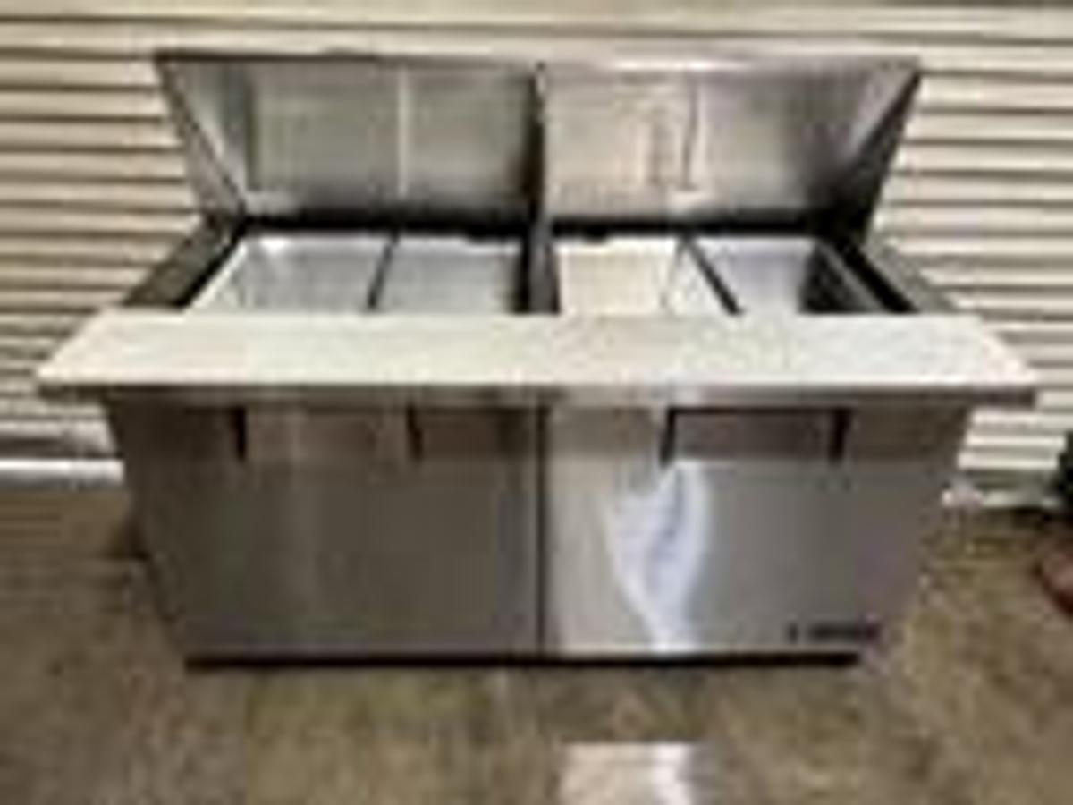 Used True TSSU-60-24MB-ST 60in Mega Top Sandwich Salad Prep Cooler Holds 24-1/6 Pans