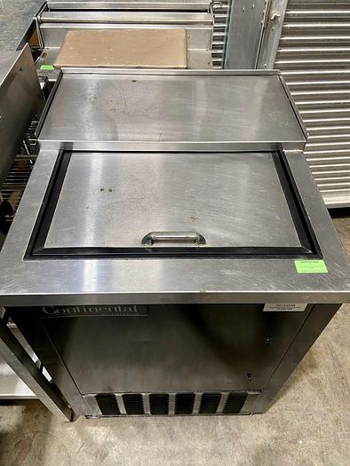 Used Continental 24" Slide-Top Bottle / Can Cooler, Chiller Beer, Mugs, Soft Drinks