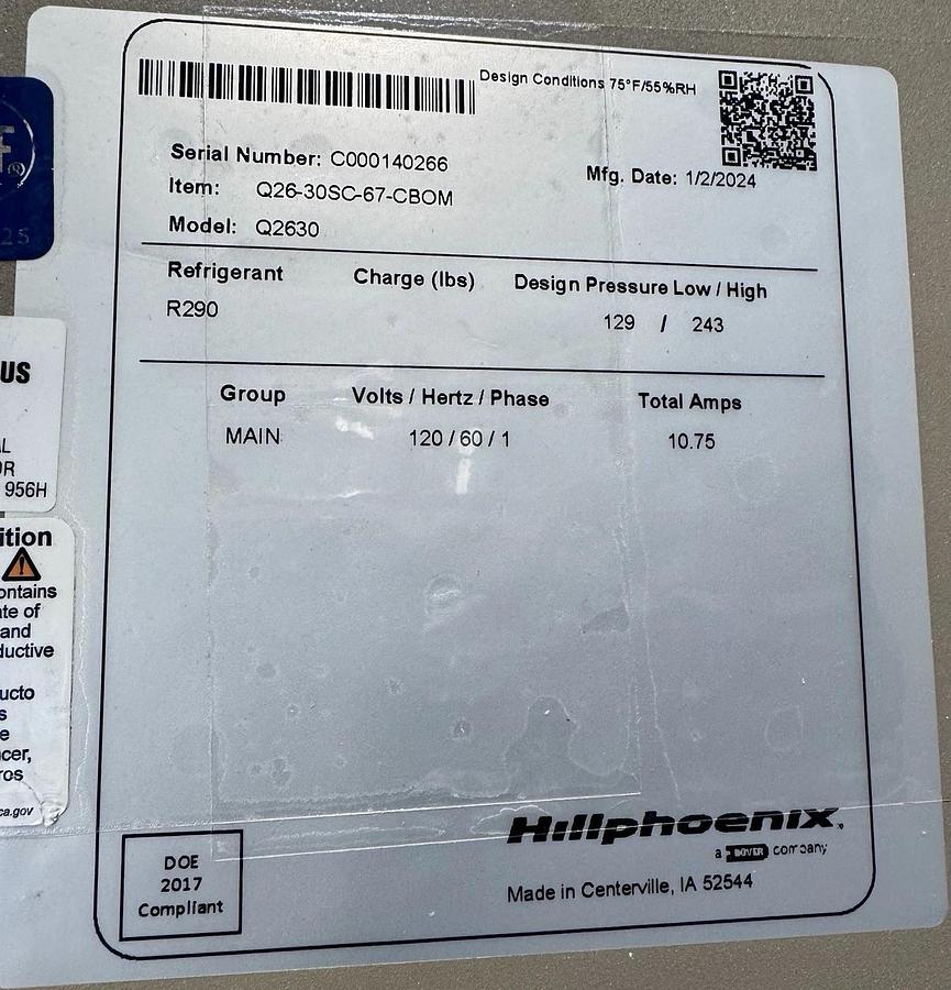 Used 2024' Hillphoenix Q2630 Refrigerated Upright Grab-N-Go Slim Display Merchandiser