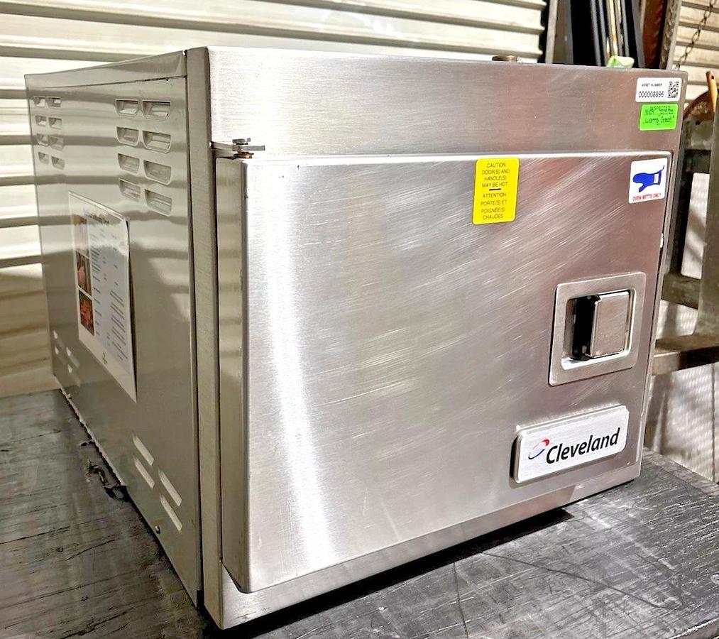 Used Cleveland 21CET8 SteamCraft Ultra 3 Pan Electric Countertop Steamer - 240V, 1 Ph