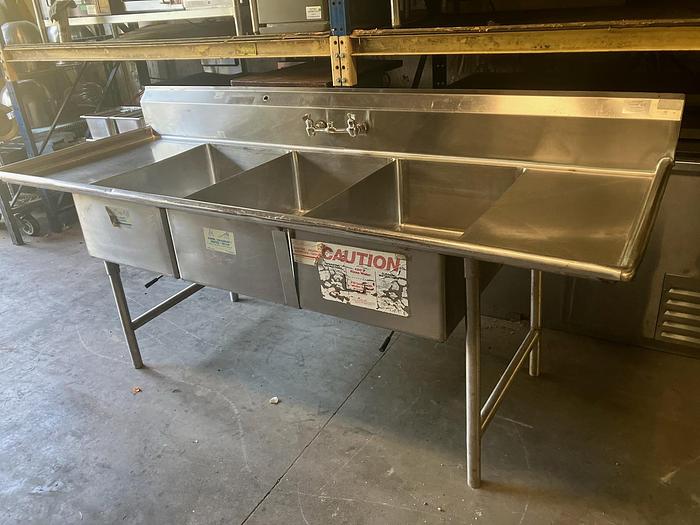 Used Sink - 3 Comp Sink -2 Drain Boards  95x35.5x38 / Wells 30x20x11.25