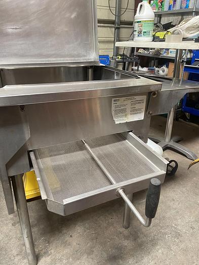 Used WINSTON BA1TA2 S/S BATTER/BREADER/SIFTER STATION W/ COVER