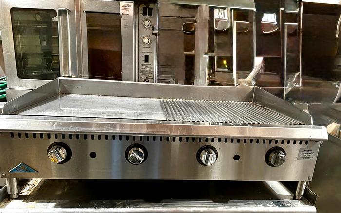 Used Comstock-Castle HG48T 48" Smooth/Grooved Gas Griddle with Thermostat Control