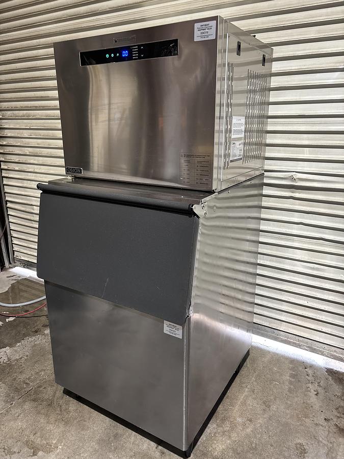 Used Osion OCM-500 30" Air Cooled Cube Ice Machine 500 lbs/24 hours w/ Bin, 115V